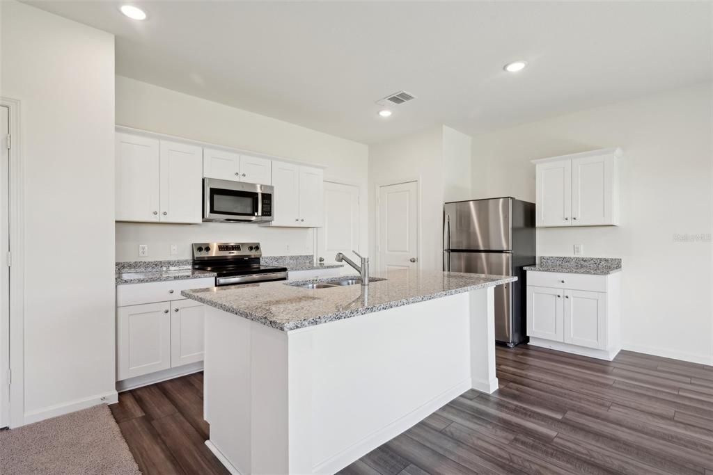 For Sale: $321,990 (3 beds, 2 baths, 1826 Square Feet)