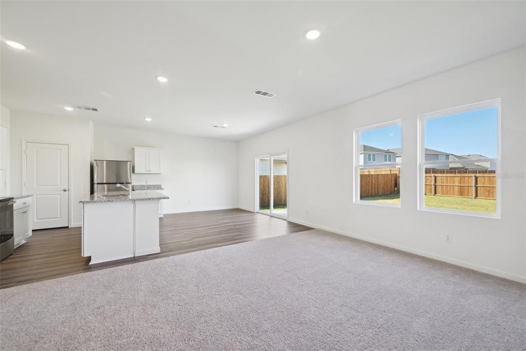 For Sale: $321,990 (3 beds, 2 baths, 1826 Square Feet)