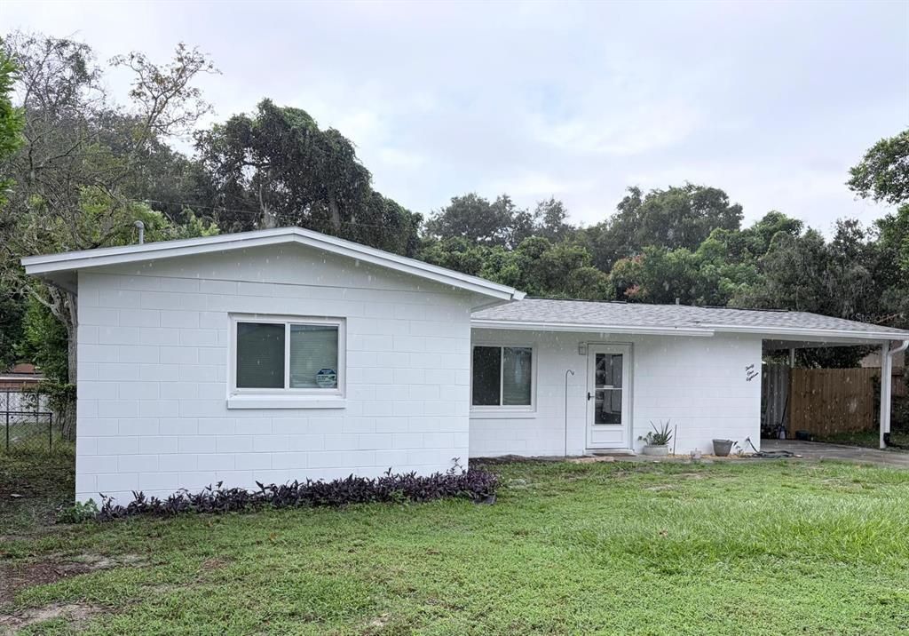 En Venta: $290,000 (2 camas, 1 baños, 940 Pies cuadrados)