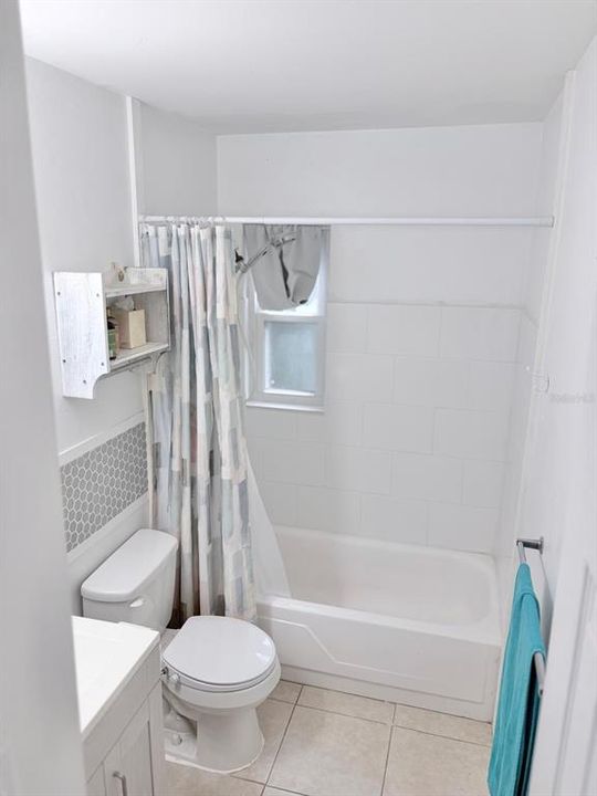 En Venta: $290,000 (2 camas, 1 baños, 940 Pies cuadrados)