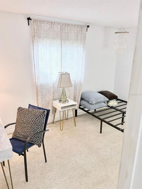 En Venta: $290,000 (2 camas, 1 baños, 940 Pies cuadrados)