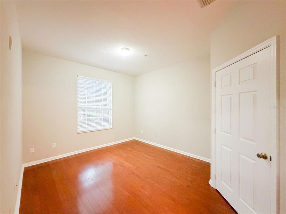 For Rent: $1,650 (2 beds, 2 baths, 1050 Square Feet)