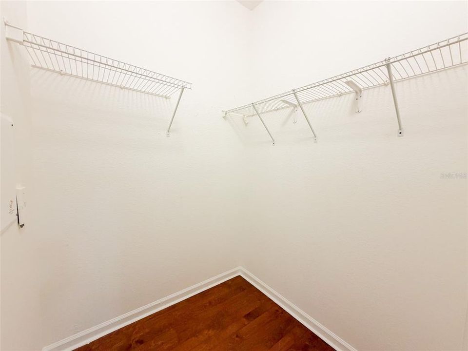 For Rent: $1,650 (2 beds, 2 baths, 1050 Square Feet)