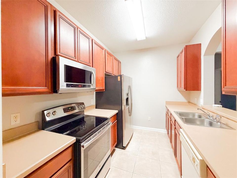 For Rent: $1,650 (2 beds, 2 baths, 1050 Square Feet)