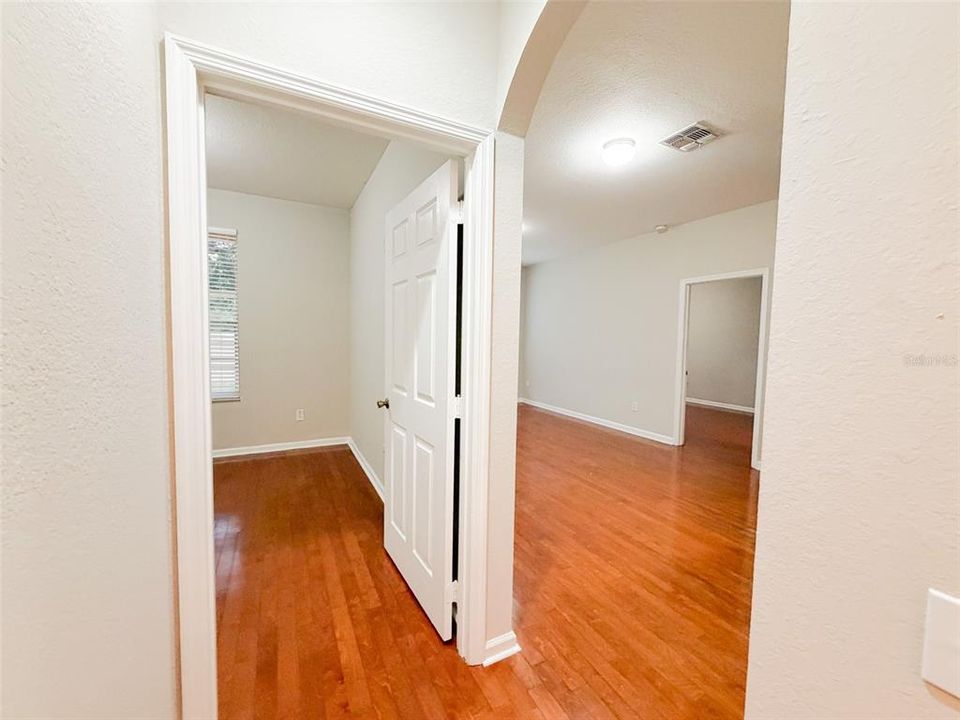 For Rent: $1,650 (2 beds, 2 baths, 1050 Square Feet)