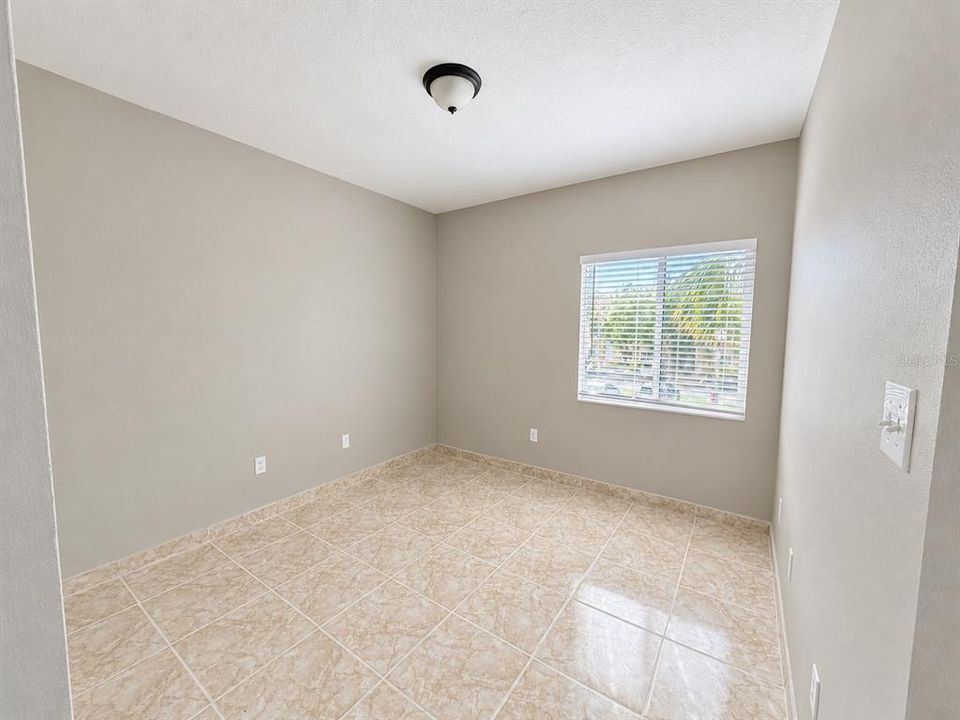 For Sale: $224,900 (3 beds, 2 baths, 1200 Square Feet)