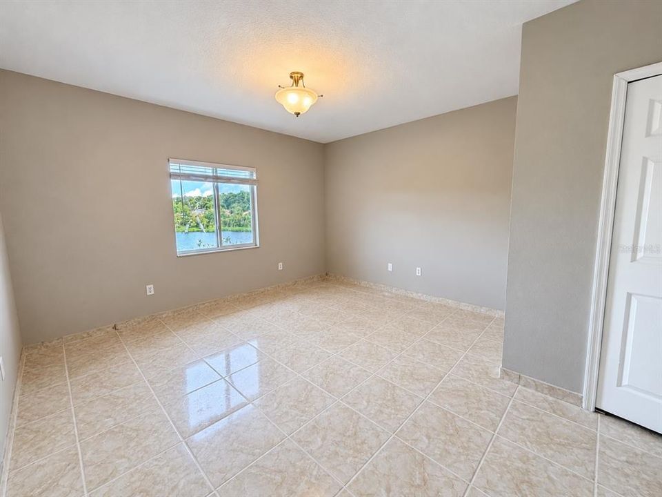 For Sale: $224,900 (3 beds, 2 baths, 1200 Square Feet)