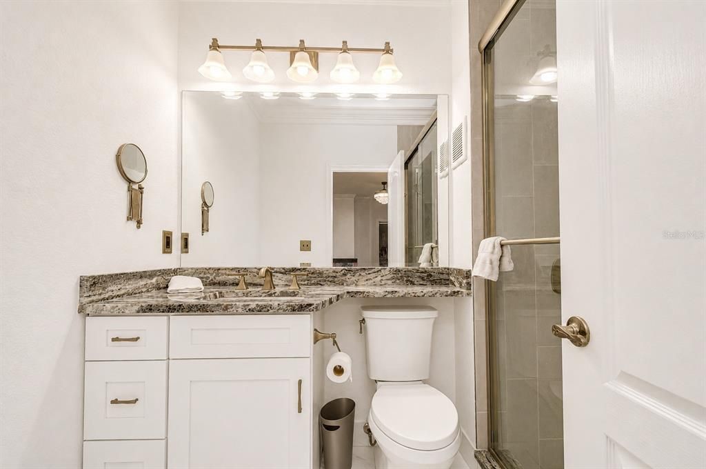 В аренду: $3,900 (2 спален, 2 ванн, 1773 Квадратных фут)