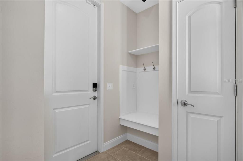 En Venta: $749,900 (5 camas, 4 baños, 2848 Pies cuadrados)
