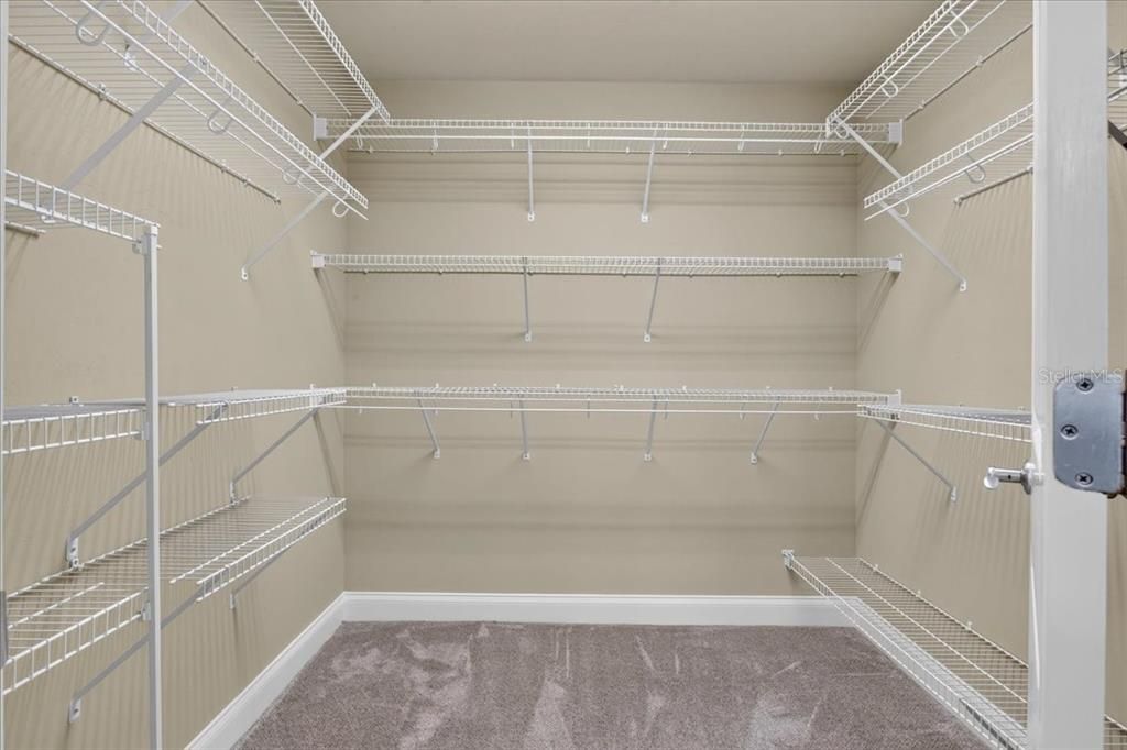 En Venta: $749,900 (5 camas, 4 baños, 2848 Pies cuadrados)