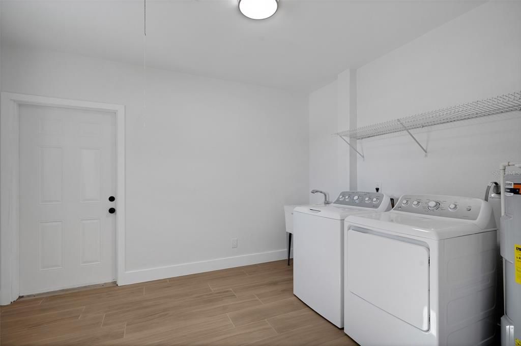 En Renta: $3,200 (3 camas, 2 baños, 1464 Pies cuadrados)