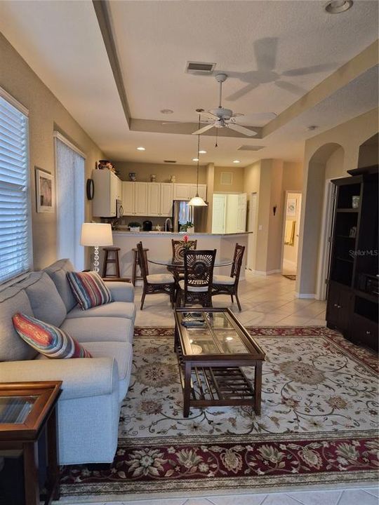 For Rent: $2,300 (2 beds, 2 baths, 1202 Square Feet)
