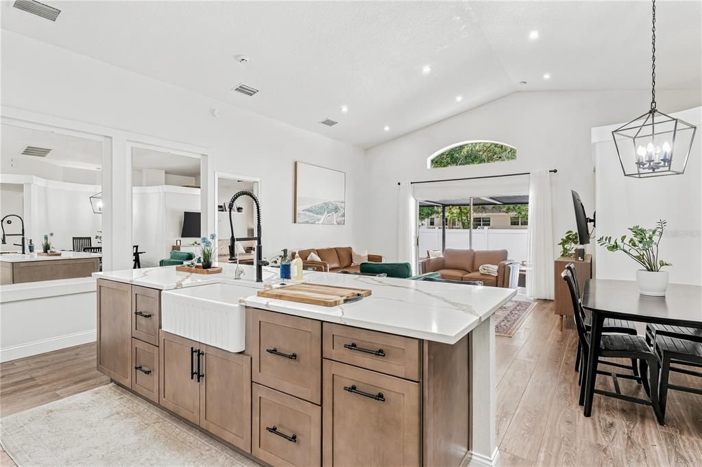 En Venta: $590,000 (3 camas, 2 baños, 1452 Pies cuadrados)