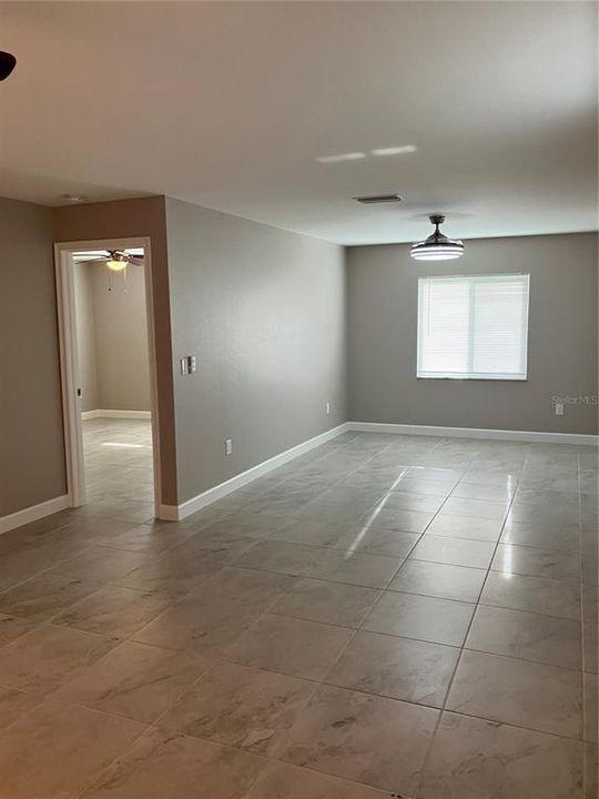 For Rent: $1,690 (3 beds, 2 baths, 1330 Square Feet)