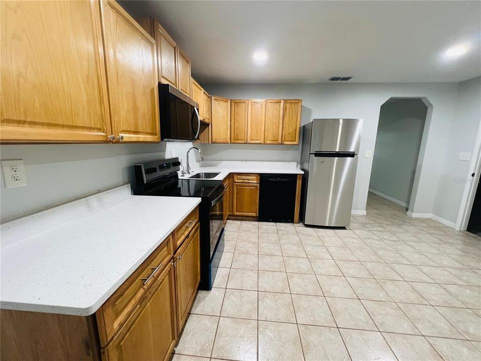 En Venta: $389,900 (3 camas, 2 baños, 1680 Pies cuadrados)