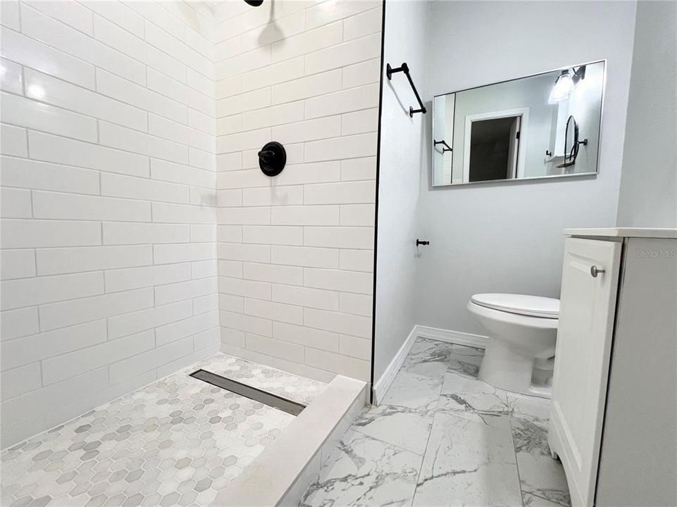 En Venta: $389,900 (3 camas, 2 baños, 1680 Pies cuadrados)