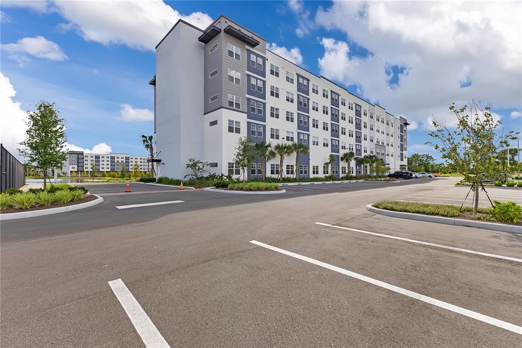 For Rent: $1,600 (2 beds, 2 baths, 1023 Square Feet)