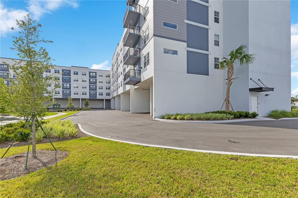 For Rent: $1,600 (2 beds, 2 baths, 1023 Square Feet)