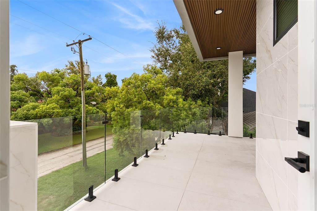 For Sale: $1,949,900 (5 beds, 5 baths, 3638 Square Feet)