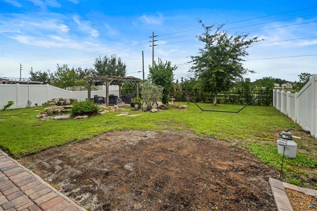 На продажу: $458,990 (5 спален, 3 ванн, 2585 Квадратных фут)