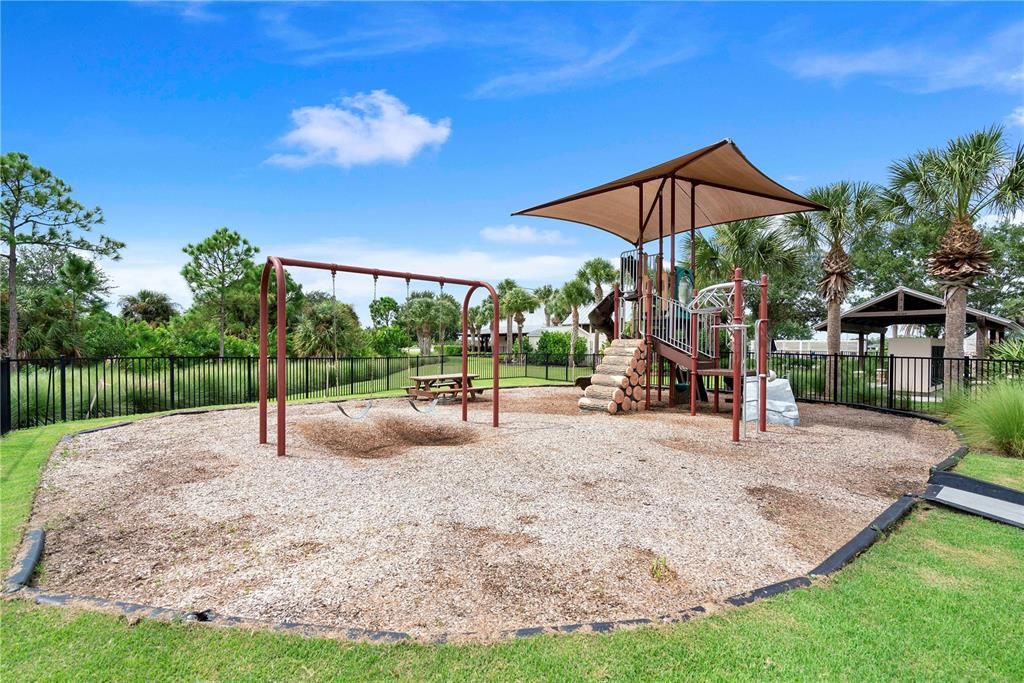 En Venta: $585,000 (5 camas, 4 baños, 3112 Pies cuadrados)