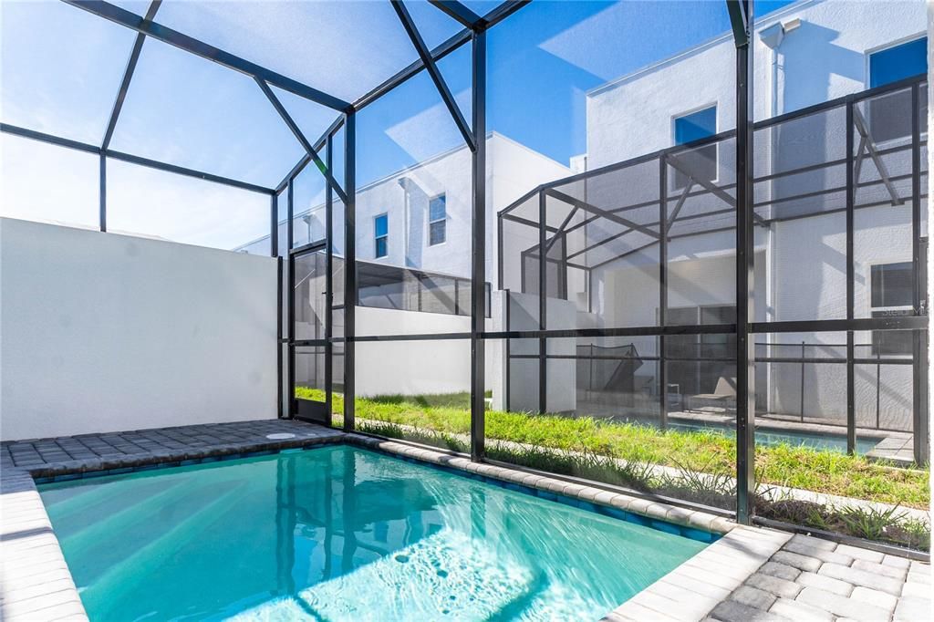 En Renta: $2,700 (5 camas, 4 baños, 2020 Pies cuadrados)