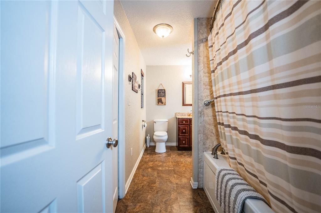 For Sale: $850,000 (3 beds, 2 baths, 1961 Square Feet)