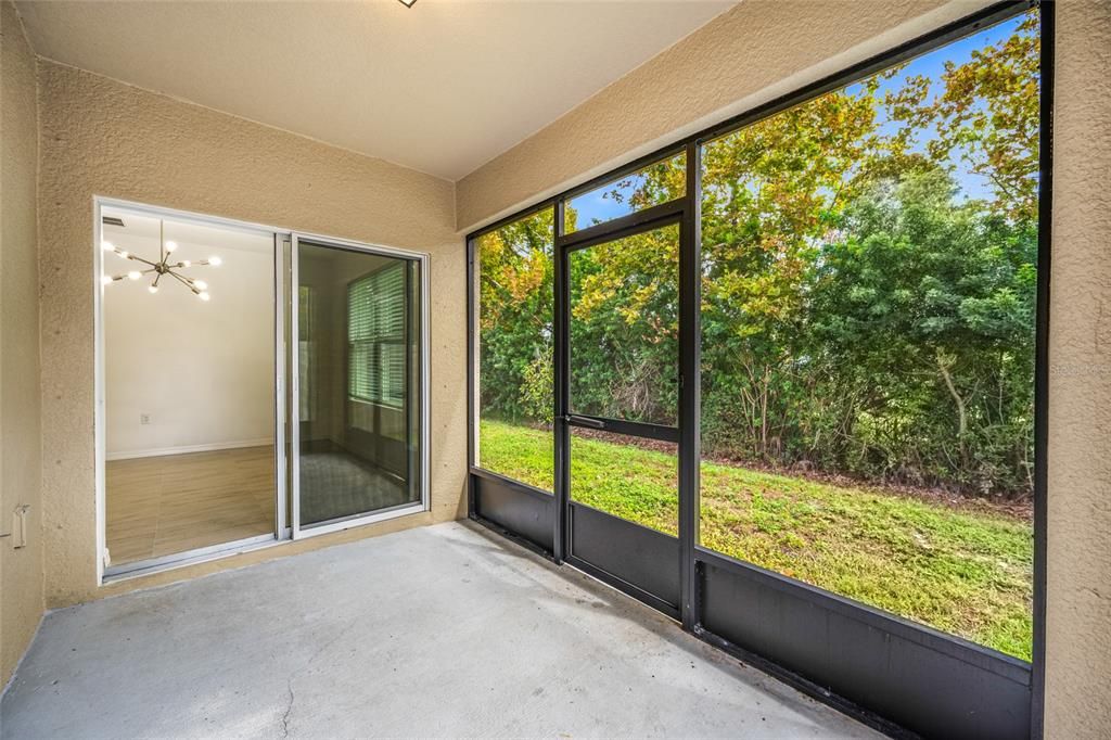 For Rent: $2,200 (3 beds, 2 baths, 1672 Square Feet)