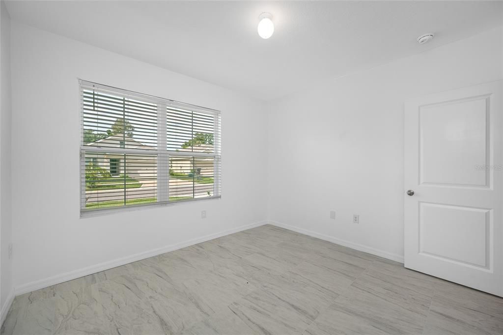 For Rent: $2,200 (3 beds, 2 baths, 1672 Square Feet)