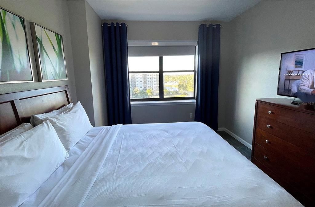 For Sale: $344,900 (3 beds, 3 baths, 1544 Square Feet)