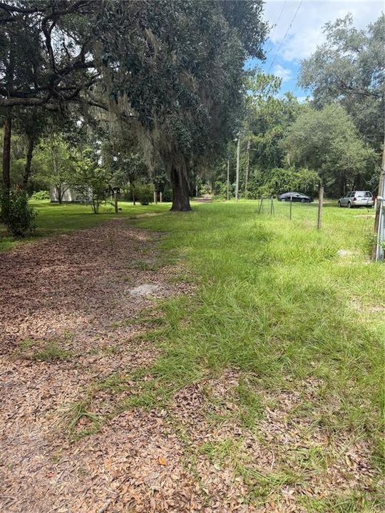 For Sale: $65,900 (2 beds, 1 baths, 672 Square Feet)
