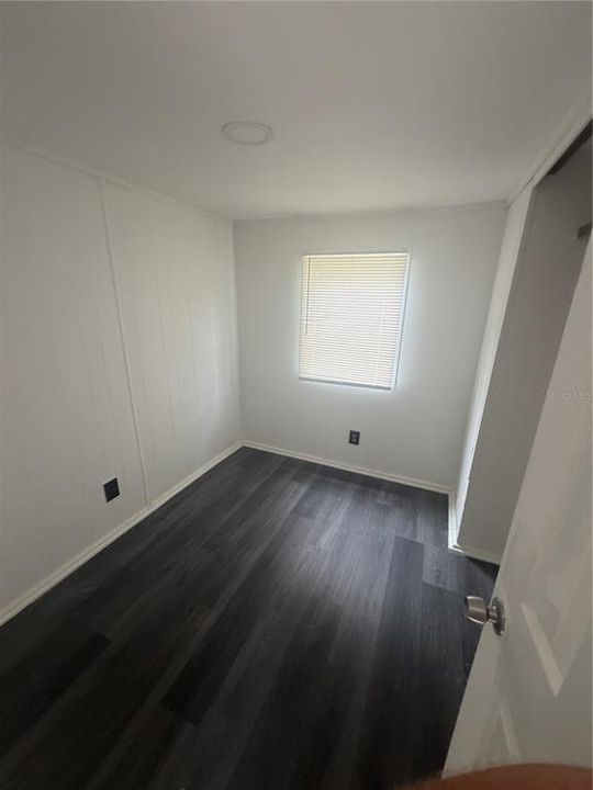 For Sale: $65,900 (2 beds, 1 baths, 672 Square Feet)
