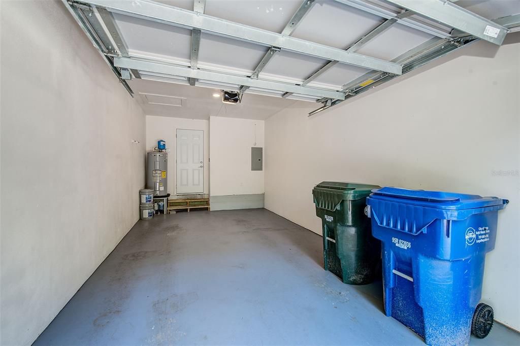 En Venta: $355,000 (2 camas, 2 baños, 1356 Pies cuadrados)