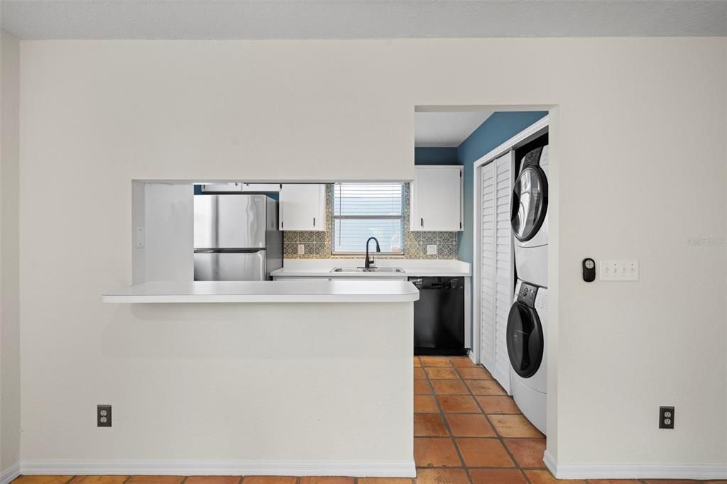 В аренду: $2,850 (3 спален, 2 ванн, 1008 Квадратных фут)