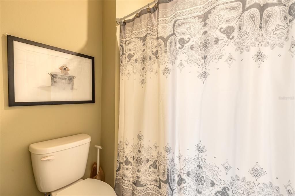 For Sale: $270,000 (2 beds, 2 baths, 1624 Square Feet)