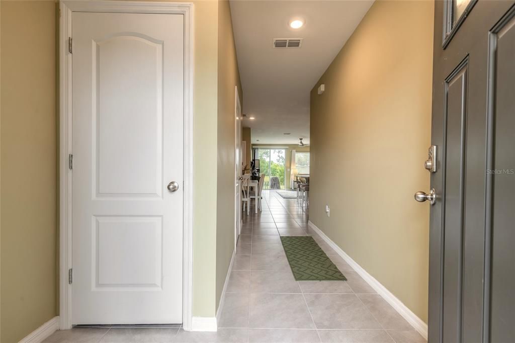 For Sale: $270,000 (2 beds, 2 baths, 1624 Square Feet)