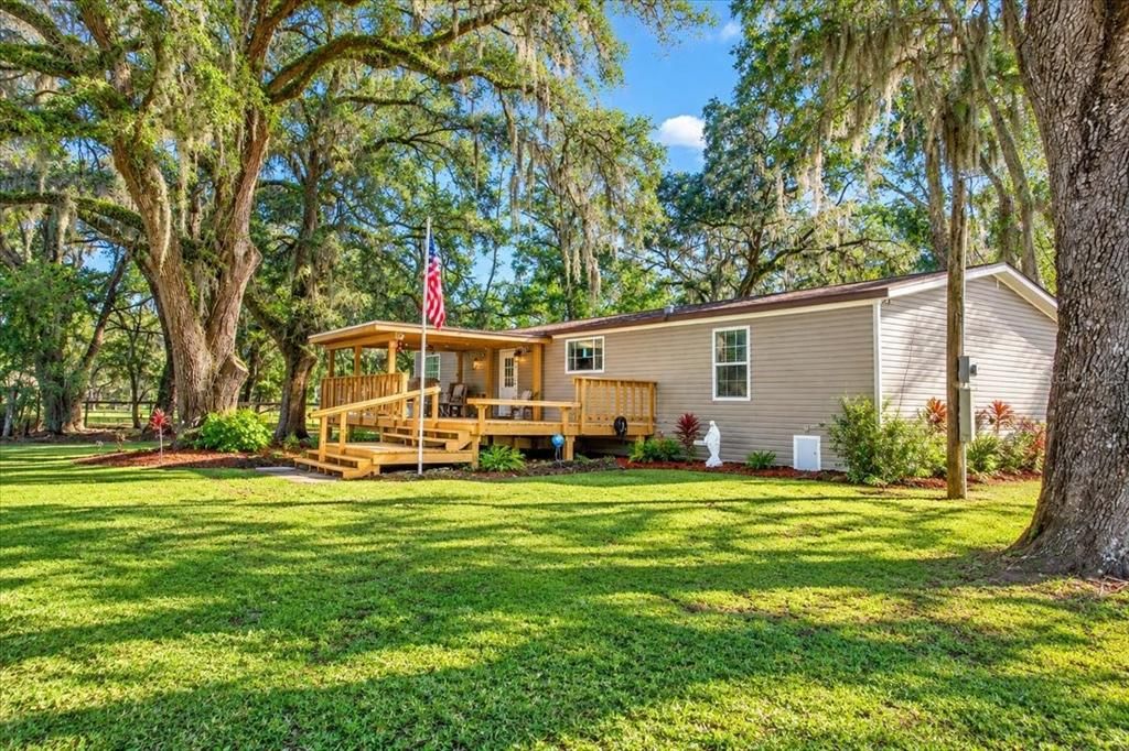 For Sale: $277,000 (3 beds, 2 baths, 1860 Square Feet)