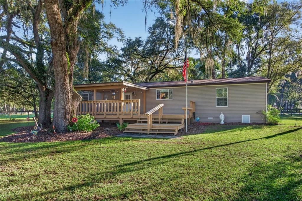 For Sale: $277,000 (3 beds, 2 baths, 1860 Square Feet)