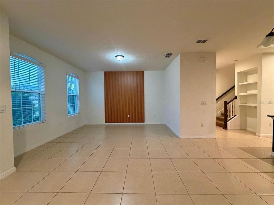 В аренду: $2,400 (3 спален, 2 ванн, 1602 Квадратных фут)