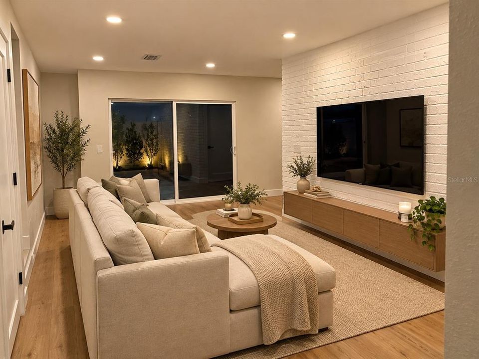 En Venta: $925,000 (4 camas, 3 baños, 2817 Pies cuadrados)