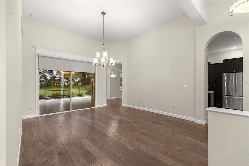 For Sale: $465,000 (3 beds, 3 baths, 2026 Square Feet)