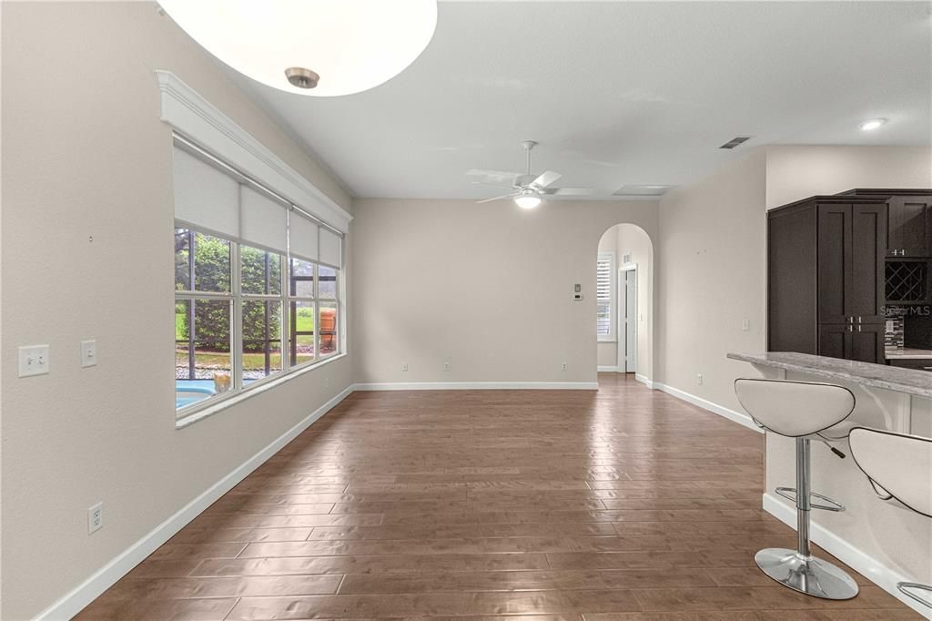 For Sale: $465,000 (3 beds, 3 baths, 2026 Square Feet)