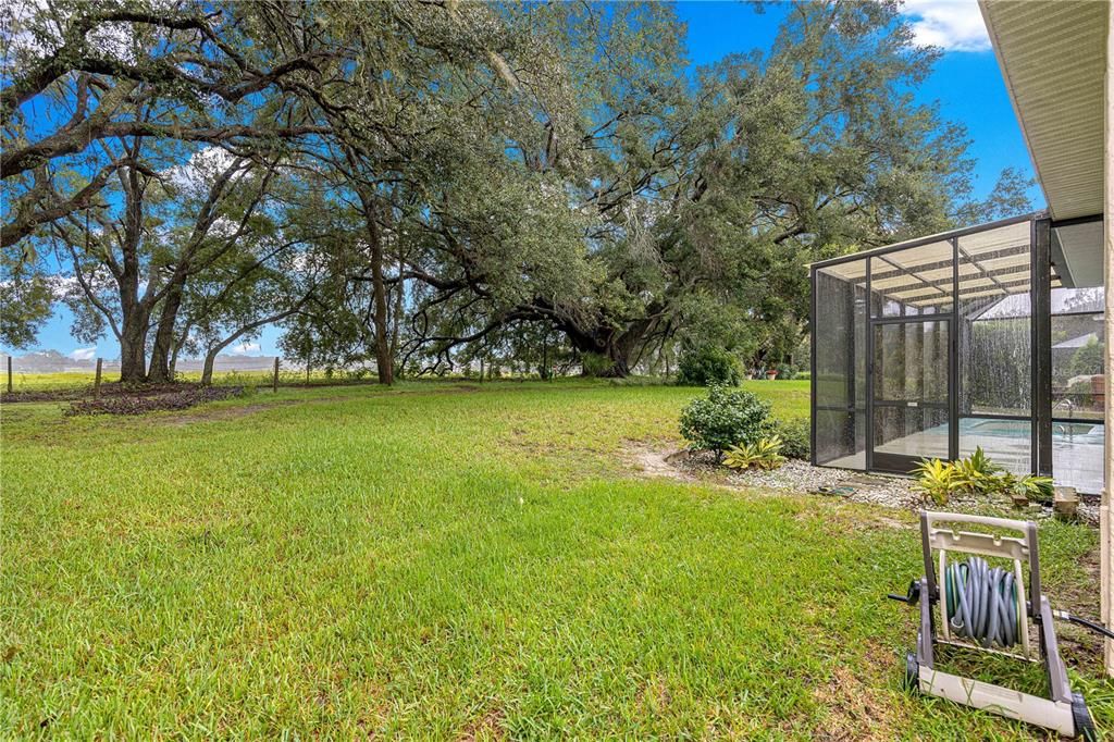 For Sale: $465,000 (3 beds, 3 baths, 2026 Square Feet)