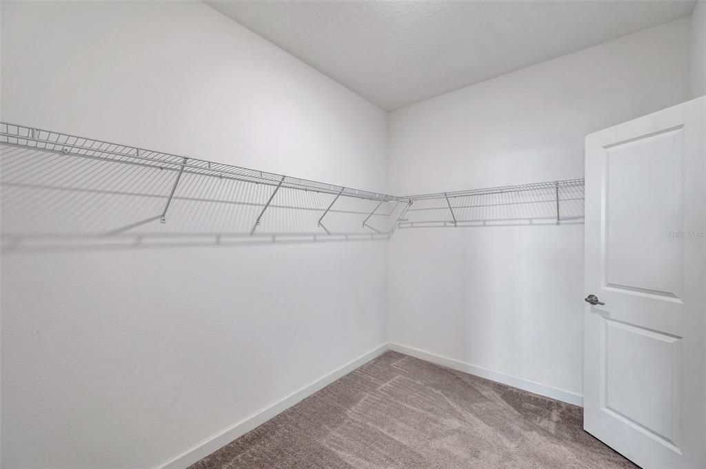 En Renta: $2,400 (3 camas, 2 baños, 1732 Pies cuadrados)