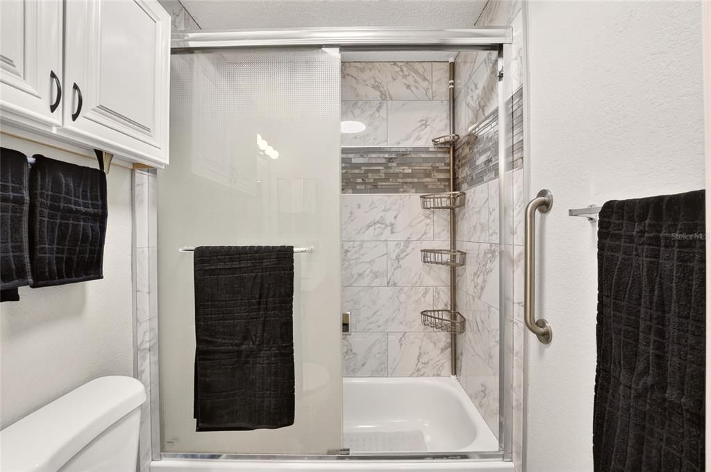 For Sale: $184,900 (3 beds, 3 baths, 1198 Square Feet)