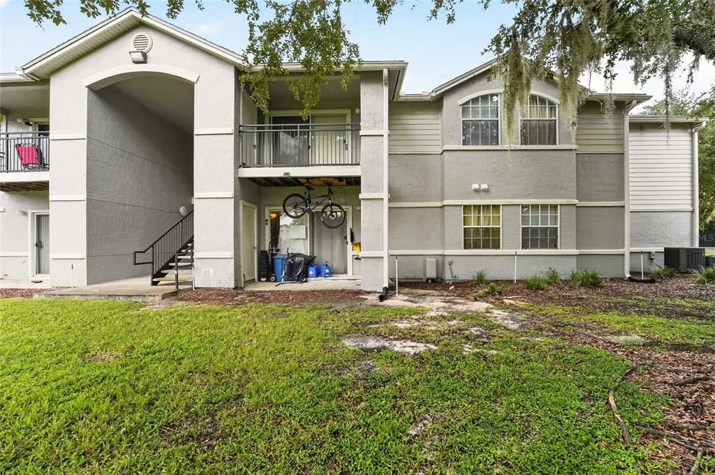 For Sale: $184,900 (3 beds, 3 baths, 1198 Square Feet)