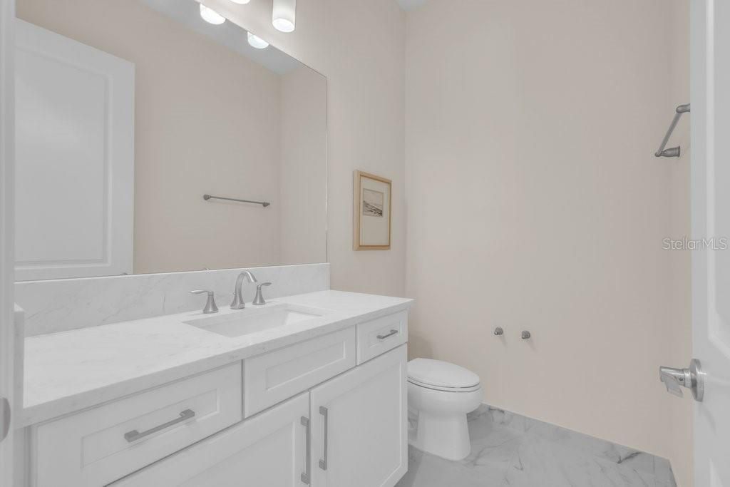For Sale: $756,900 (3 beds, 3 baths, 2474 Square Feet)