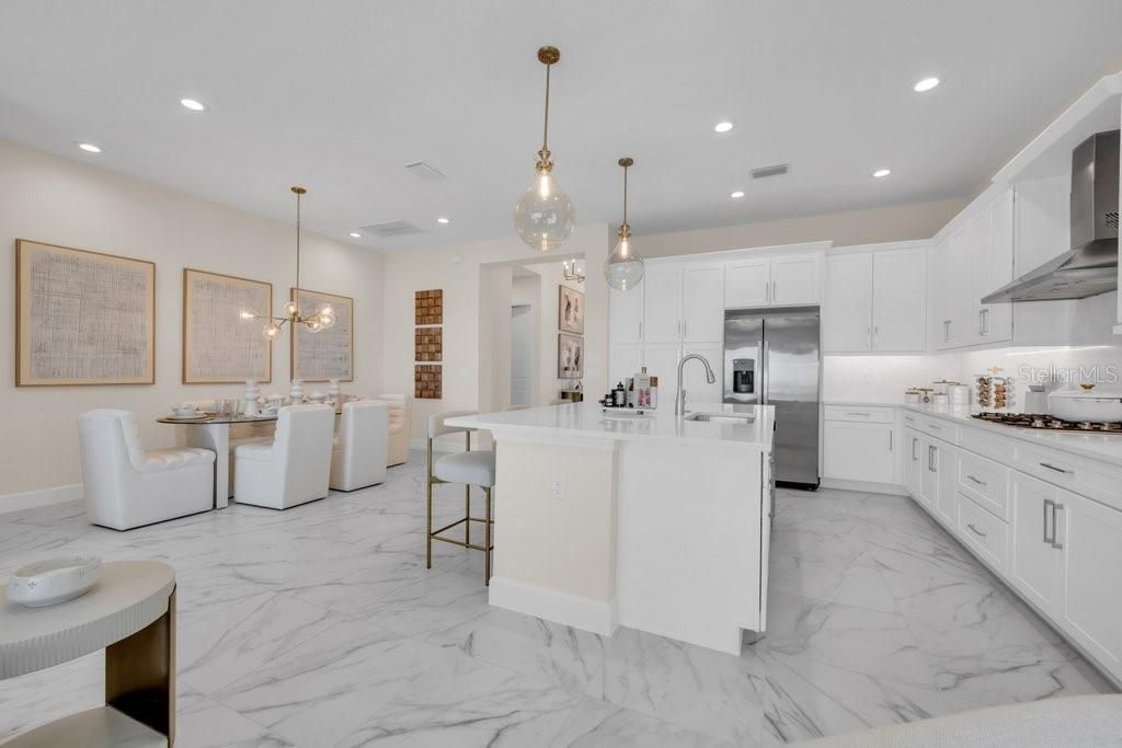 For Sale: $756,900 (3 beds, 3 baths, 2474 Square Feet)