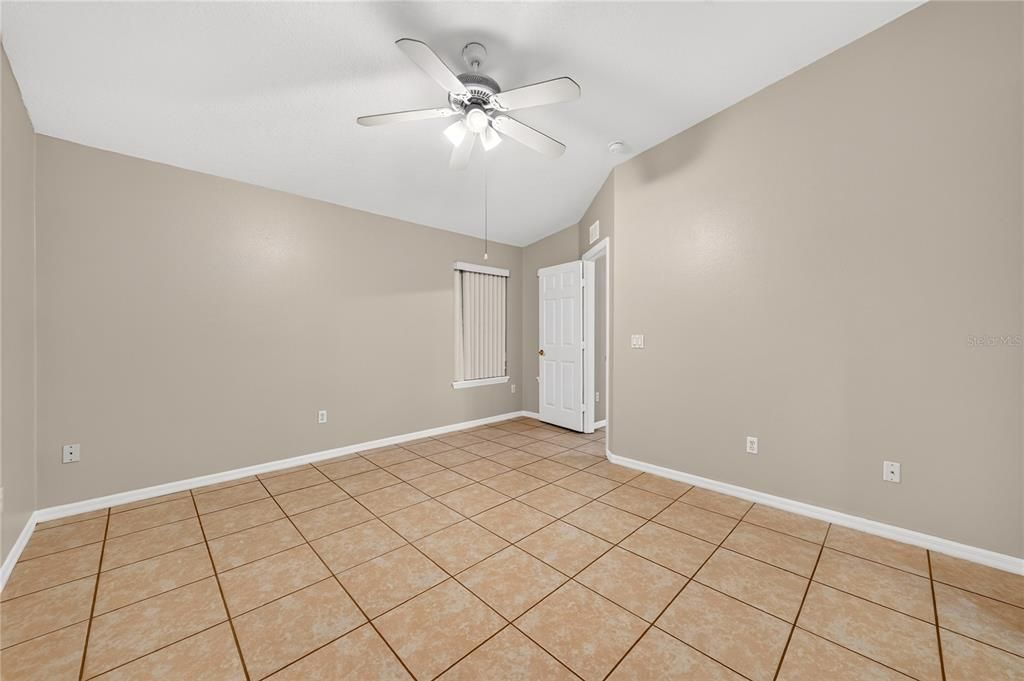 For Sale: $199,900 (3 beds, 2 baths, 1222 Square Feet)