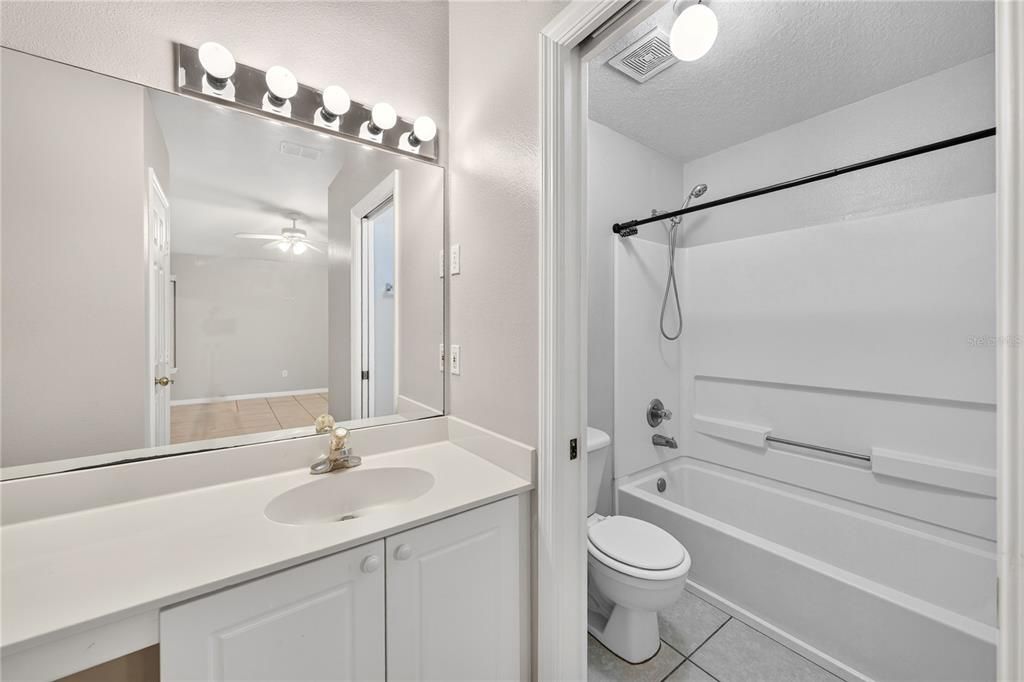 For Sale: $199,900 (3 beds, 2 baths, 1222 Square Feet)